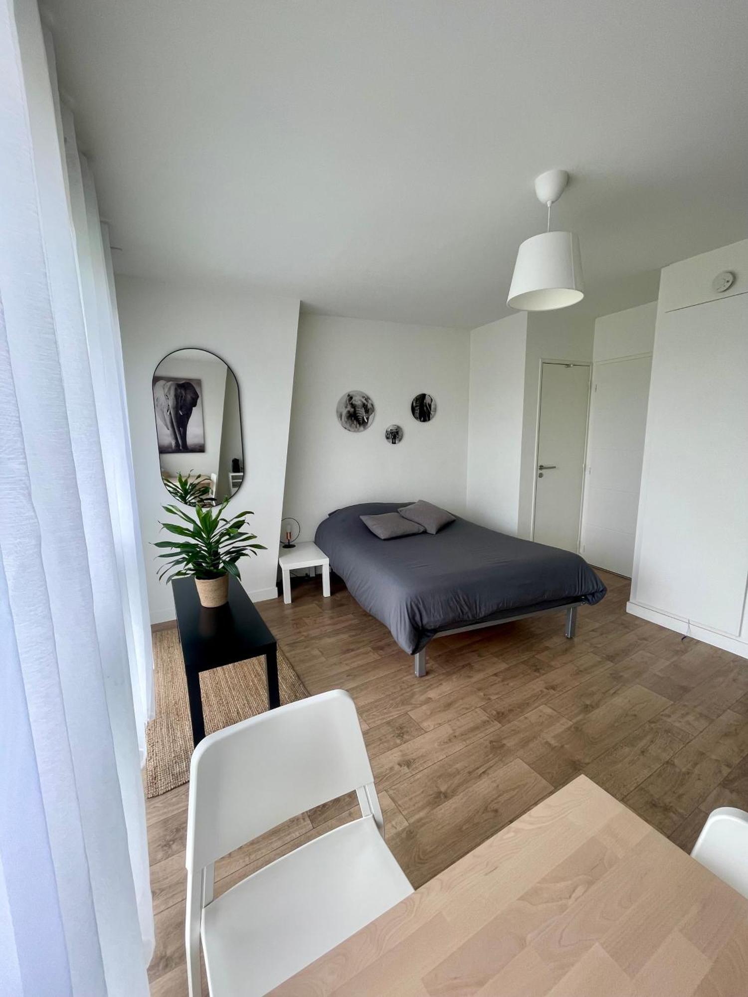 Emma Studio Rosieres-Pres-Troyes Luaran gambar
